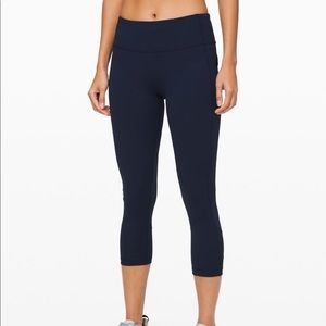 Lululemon Pace Rival Mid-rise Crop 22”